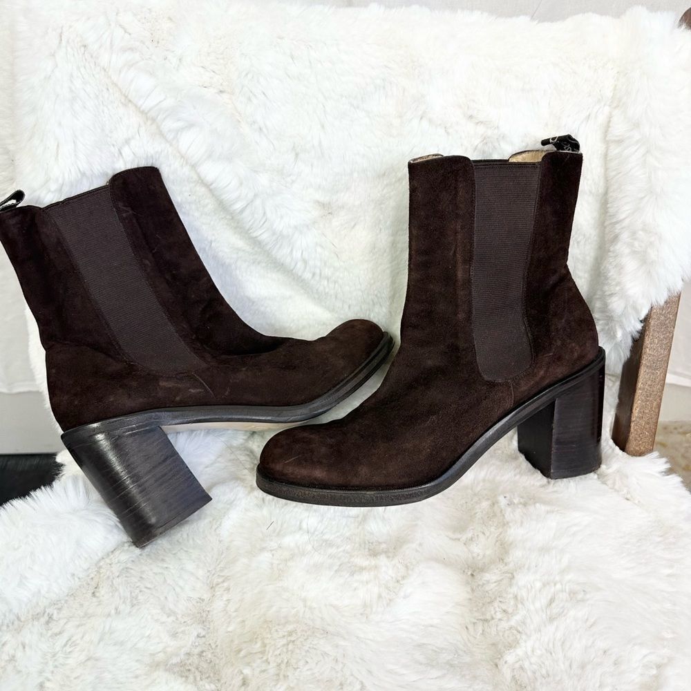 MoSquitos chocolate brown suede leather Chelsea chunky heel ankle boots bootie 7